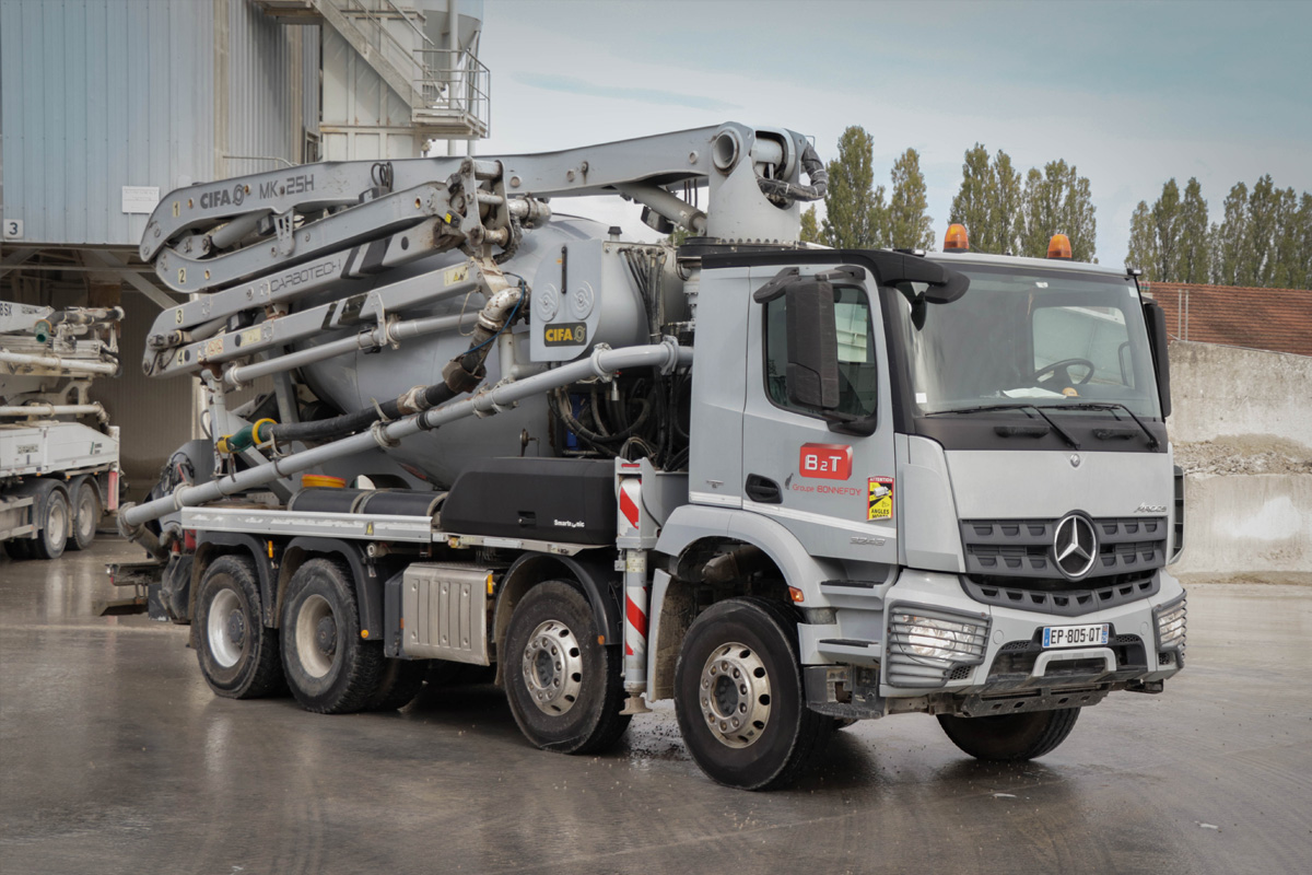 Camion pumi béton B2T Groupe BOnnefoy